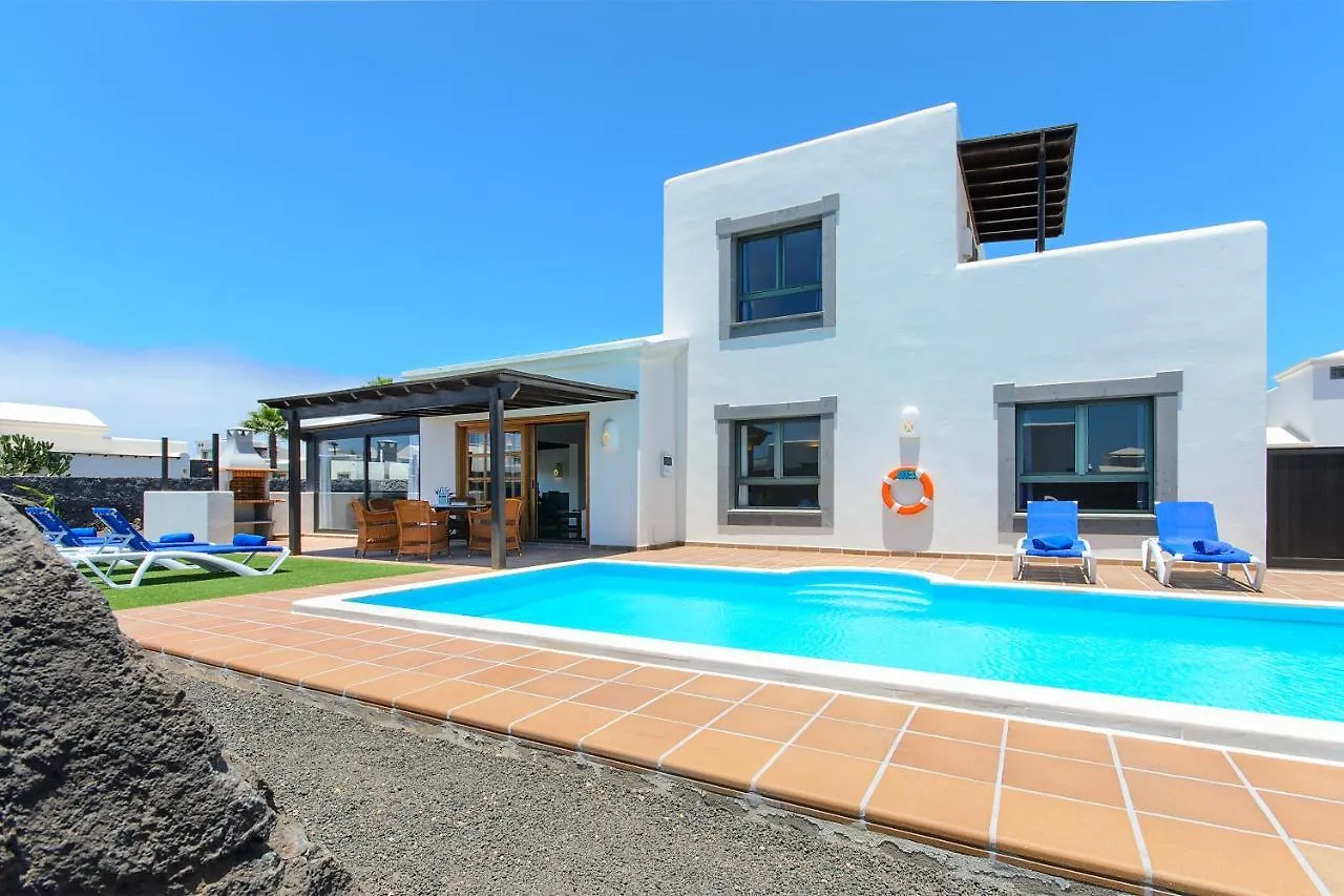 Villa Hipoclub Villas, Aguamarina 11 Playa Blanca  Spain